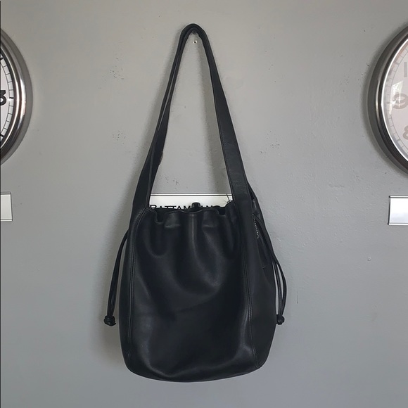 Coach Handbags - Vintage Coach leather purse, black